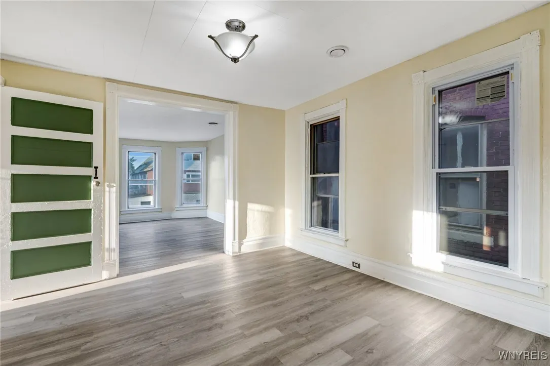1329 Clinton Street, Buffalo, New York 14206, Buffalo, New York 14206, 6 Bedrooms Bedrooms, ,2 BathroomsBathrooms,Residential,For Sale,1329 Clinton Street, Buffalo, New York 14206,B1622393
