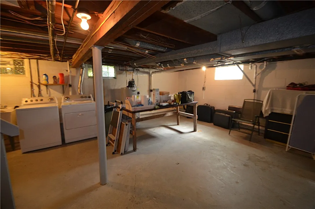 162 Miramar Road, Gates, New York 14624, Gates, New York 14624, 3 Bedrooms Bedrooms, 7 Rooms Rooms,1 BathroomBathrooms,Residential,Closed,162 Miramar Road, Gates, New York 14624,0,R1622376