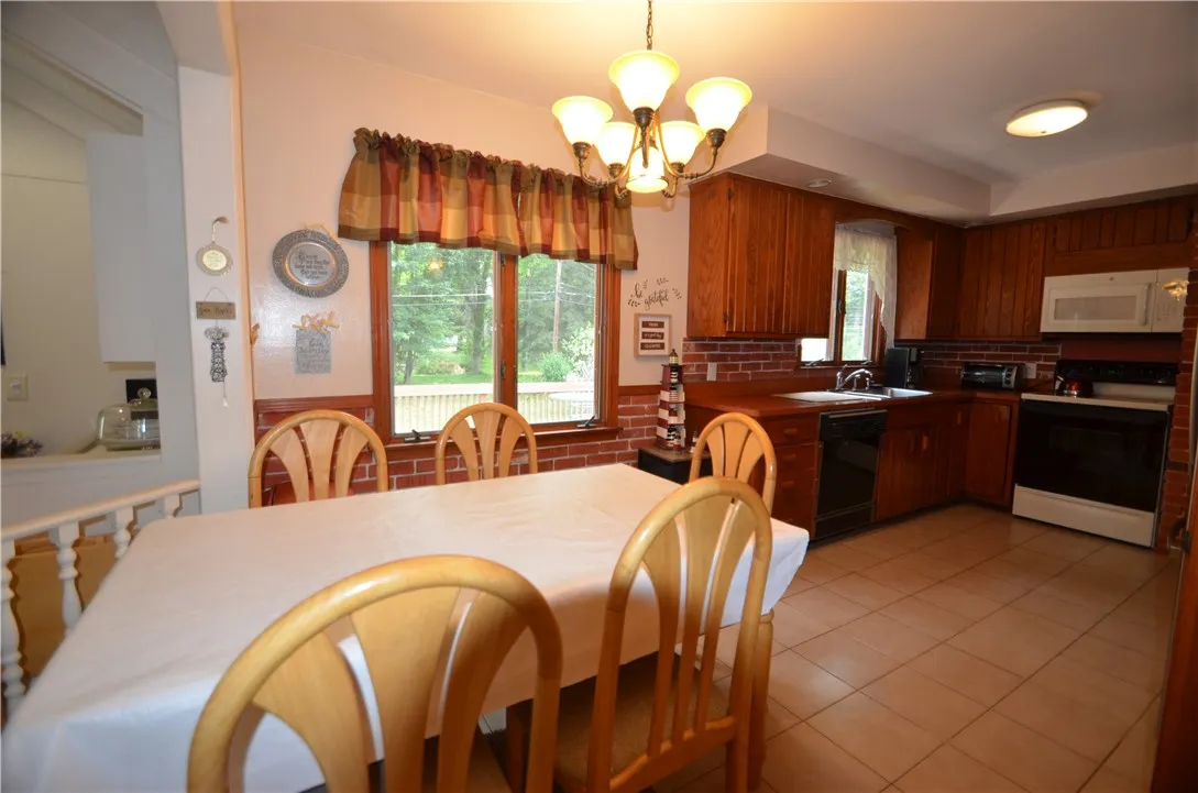 162 Miramar Road, Gates, New York 14624, Gates, New York 14624, 3 Bedrooms Bedrooms, 7 Rooms Rooms,1 BathroomBathrooms,Residential,Closed,162 Miramar Road, Gates, New York 14624,0,R1622376