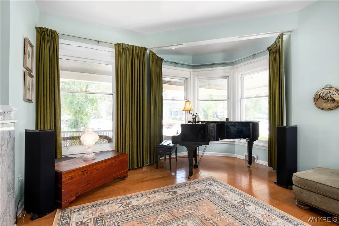 578 Richmond Avenue, Buffalo, New York 14222, Buffalo, New York 14222, 8 Bedrooms Bedrooms, ,5 BathroomsBathrooms,Residential,For Sale,578 Richmond Avenue, Buffalo, New York 14222,B1622301