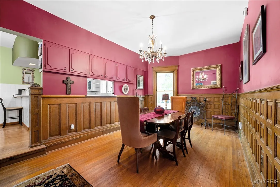578 Richmond Avenue, Buffalo, New York 14222, Buffalo, New York 14222, 8 Bedrooms Bedrooms, ,5 BathroomsBathrooms,Residential,For Sale,578 Richmond Avenue, Buffalo, New York 14222,B1622301