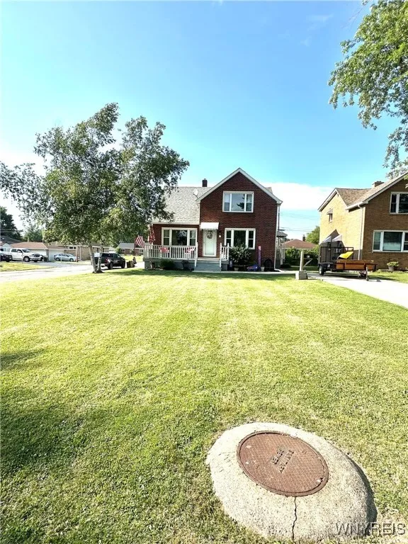 93 Century Drive Drive, West Seneca, New York 1422, West Seneca, New York 14224, 4 Bedrooms Bedrooms, ,2 BathroomsBathrooms,Residential,Closed,93 Century Drive Drive, West Seneca, New York 1422,0,B1622236