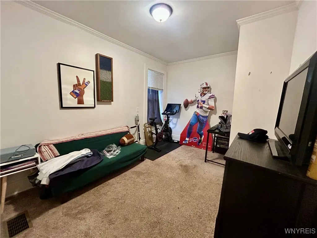 307 Summer Street 1, Buffalo, New York 14222, Buffalo, New York 14222, 2 Bedrooms Bedrooms, 5 Rooms Rooms,1 BathroomBathrooms,Residential Lease,For Rent,307 Summer Street 1, Buffalo, New York 14222,B1621686