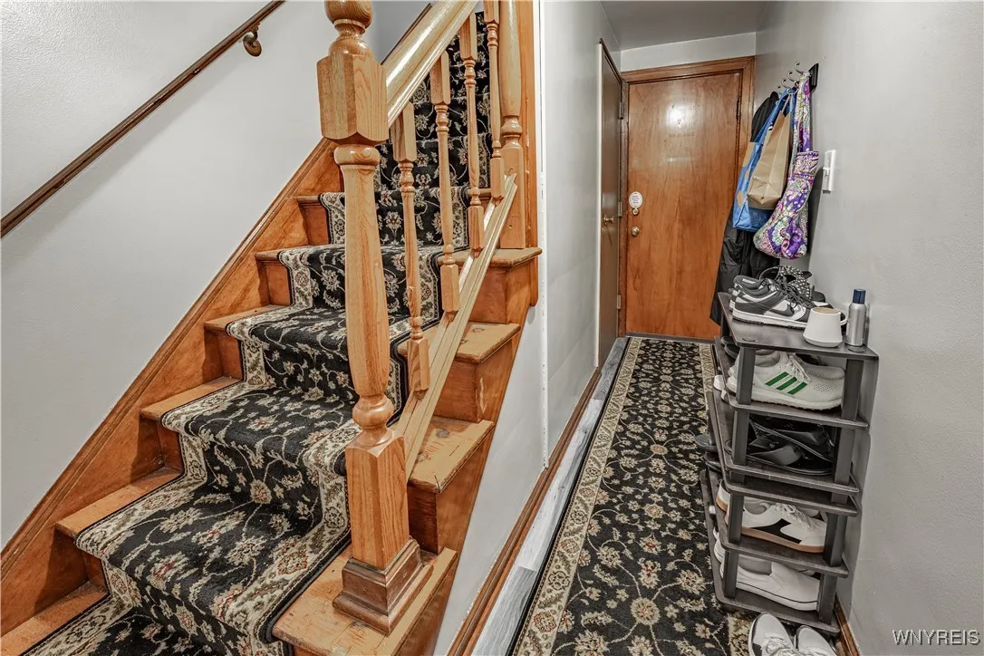 806 Cleveland Drive, Cheektowaga, New York 14225, Cheektowaga, New York 14225, 8 Bedrooms Bedrooms, ,4 BathroomsBathrooms,Residential,For Sale,806 Cleveland Drive, Cheektowaga, New York 14225,B1622355