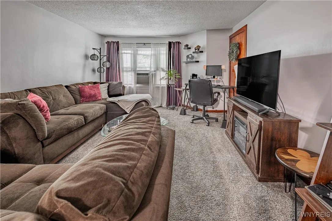 806 Cleveland Drive, Cheektowaga, New York 14225, Cheektowaga, New York 14225, 8 Bedrooms Bedrooms, ,4 BathroomsBathrooms,Residential,For Sale,806 Cleveland Drive, Cheektowaga, New York 14225,B1622355
