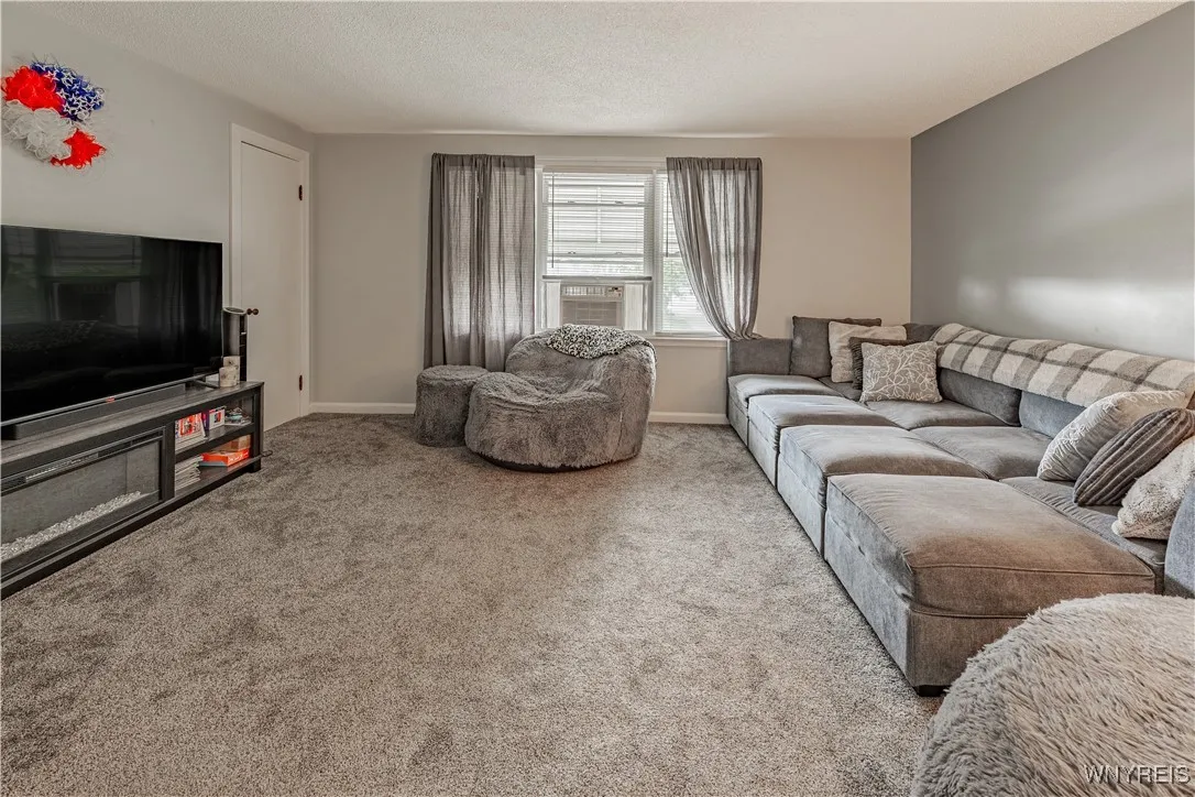 806 Cleveland Drive, Cheektowaga, New York 14225, Cheektowaga, New York 14225, 8 Bedrooms Bedrooms, ,4 BathroomsBathrooms,Residential,For Sale,806 Cleveland Drive, Cheektowaga, New York 14225,B1622355