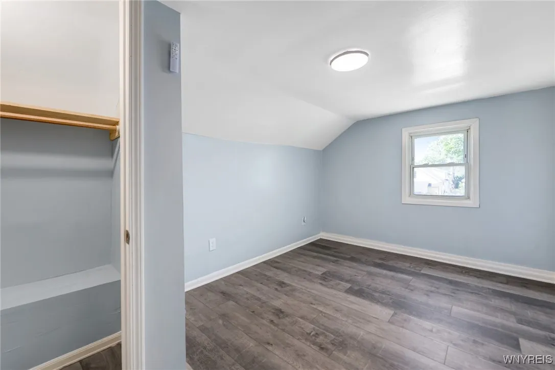 40 Decker Street, Buffalo, New York 14215, Buffalo, New York 14215, 4 Bedrooms Bedrooms, 7 Rooms Rooms,1 BathroomBathrooms,Residential,For Sale,40 Decker Street, Buffalo, New York 14215,B1622409