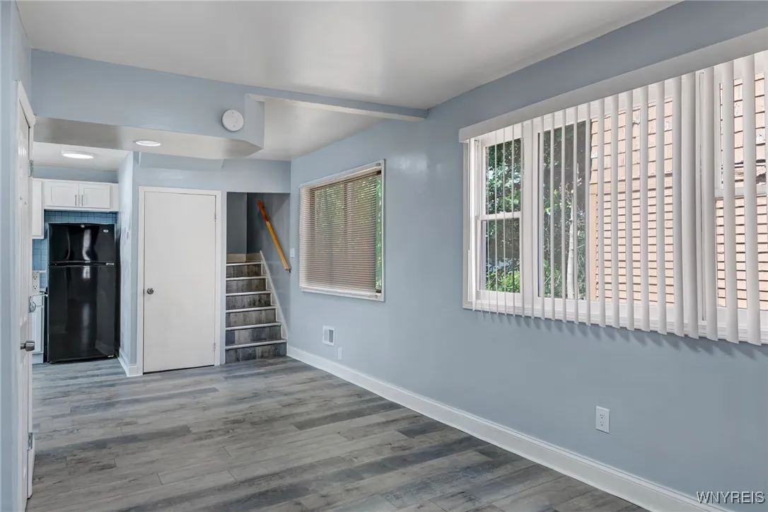 40 Decker Street, Buffalo, New York 14215, Buffalo, New York 14215, 4 Bedrooms Bedrooms, 7 Rooms Rooms,1 BathroomBathrooms,Residential,For Sale,40 Decker Street, Buffalo, New York 14215,B1622409