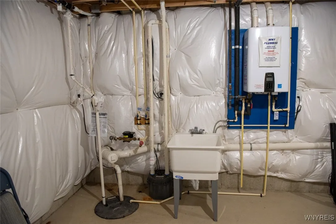 TANKLESS HOT WATER TANK