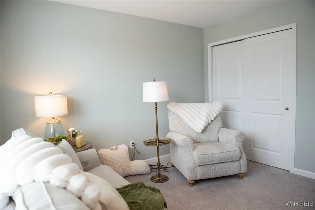 4745 Carlyes Court, Hamburg, New York 14075, Hamburg, New York 14075, 4 Bedrooms Bedrooms, 9 Rooms Rooms,2 BathroomsBathrooms,Residential,For Sale,4745 Carlyes Court, Hamburg, New York 14075,B1622330