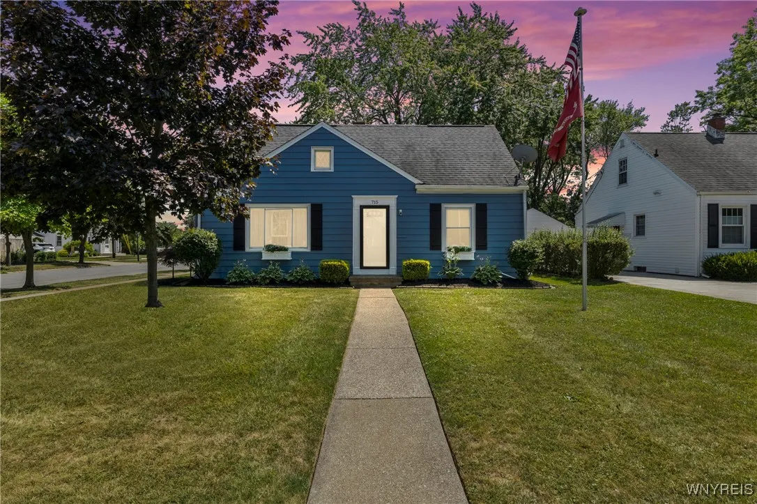 715 Brighton Road, Tonawanda, New York 14150, Tonawanda, New York 14150, 4 Bedrooms Bedrooms, 9 Rooms Rooms,2 BathroomsBathrooms,Residential,For Sale,715 Brighton Road, Tonawanda, New York 14150,B1622390