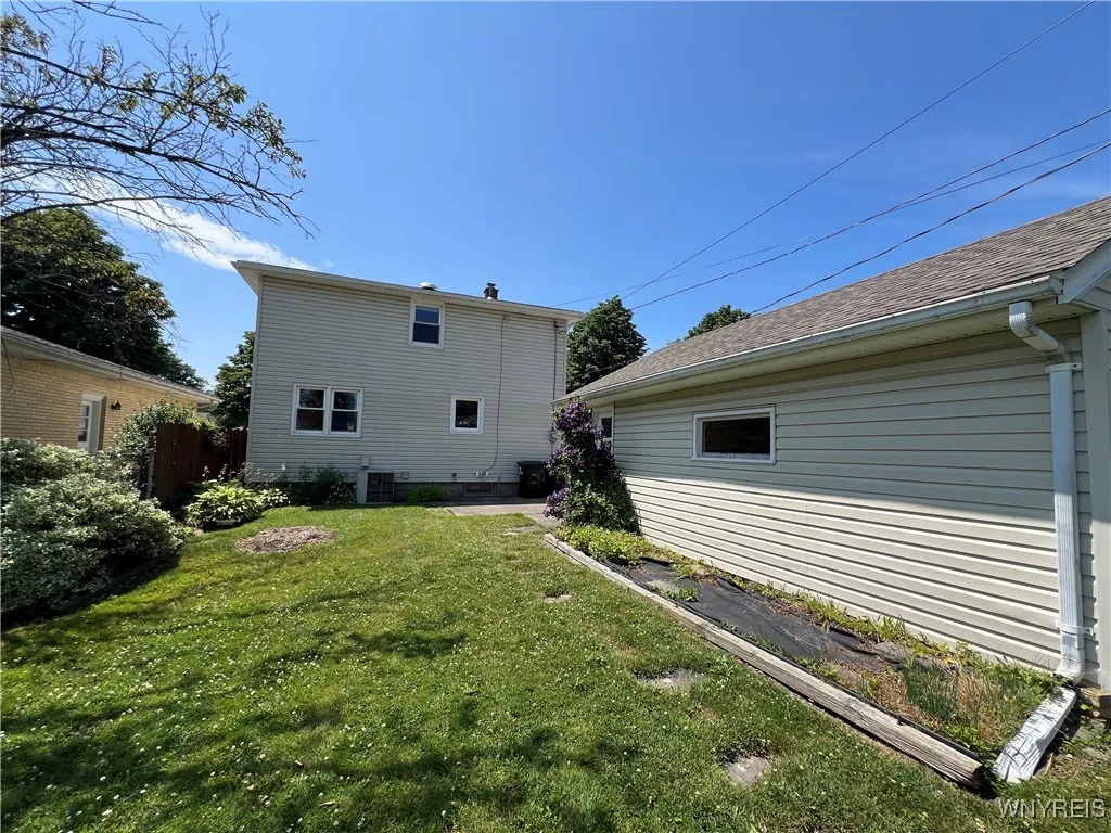 67 Nadon Place, Tonawanda, New York 14150, Tonawanda, New York 14150, 3 Bedrooms Bedrooms, 7 Rooms Rooms,1 BathroomBathrooms,Residential,For Sale,67 Nadon Place, Tonawanda, New York 14150,B1622031