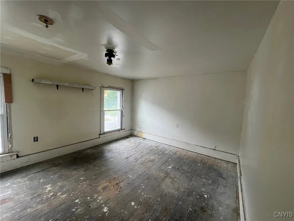unit 1 bedroom 3