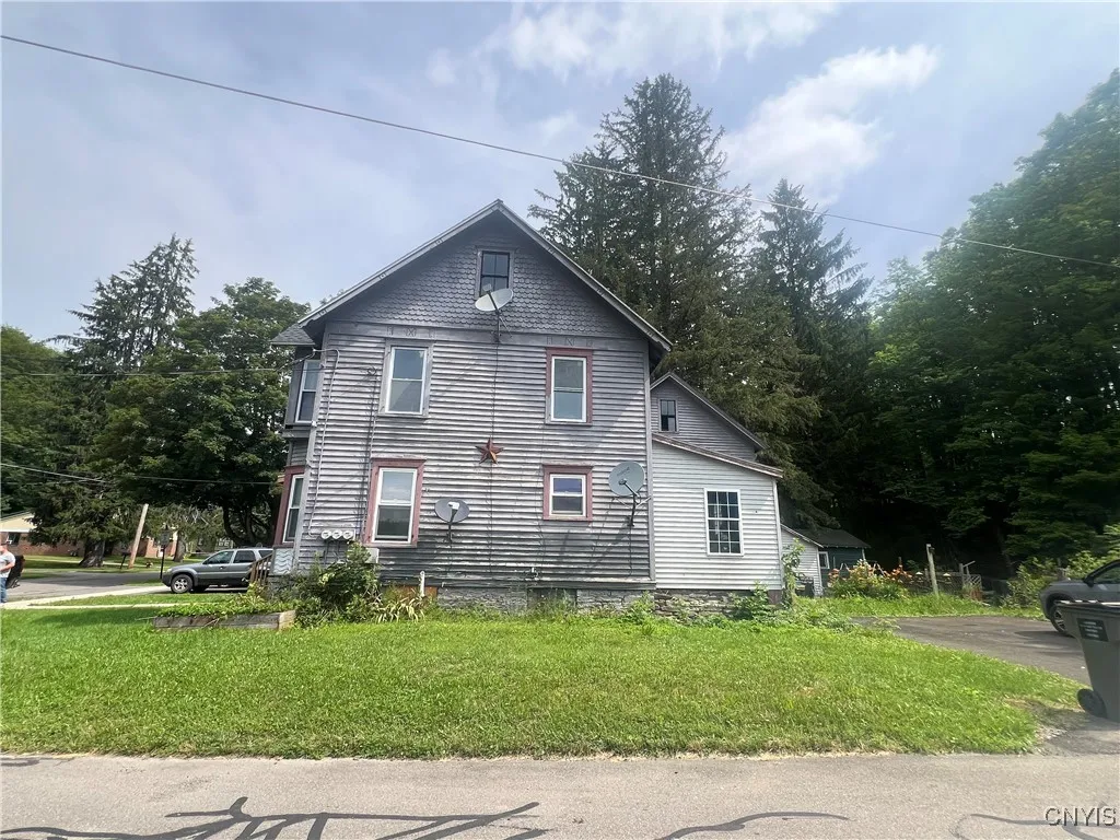 25 North Street, Cortlandville, New York 13101, Cortlandville, New York 13101, 8 Bedrooms Bedrooms, ,4 BathroomsBathrooms,Residential,For Sale,25 North Street, Cortlandville, New York 13101,S1622123
