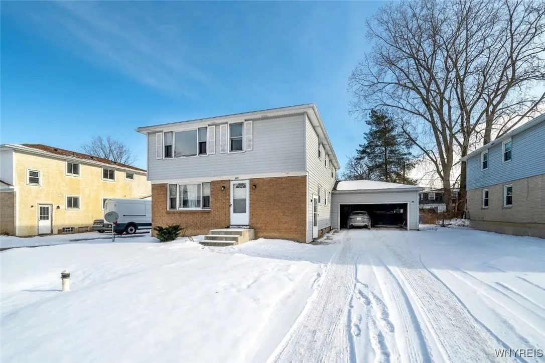 317 Sundridge Drive, Amherst, New York 14228, Amherst, New York 14228, 3 Bedrooms Bedrooms, 4 Rooms Rooms,1 BathroomBathrooms,Residential Lease,For Rent,317 Sundridge Drive, Amherst, New York 14228,B1621979