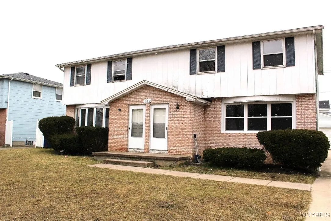 300 Sundridge Drive, Amherst, New York 14228, Amherst, New York 14228, 3 Bedrooms Bedrooms, 4 Rooms Rooms,1 BathroomBathrooms,Residential Lease,For Rent,300 Sundridge Drive, Amherst, New York 14228,B1621965