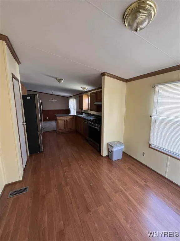 643 Birchwood Drive, Lockport Town, New York 14094, Lockport Town, New York 14094, 3 Bedrooms Bedrooms, 6 Rooms Rooms,2 BathroomsBathrooms,Residential,For Sale,643 Birchwood Drive, Lockport Town, New York 14094,B1622369