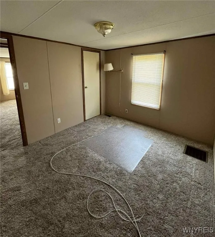 643 Birchwood Drive, Lockport Town, New York 14094, Lockport Town, New York 14094, 3 Bedrooms Bedrooms, 6 Rooms Rooms,2 BathroomsBathrooms,Residential,For Sale,643 Birchwood Drive, Lockport Town, New York 14094,B1622369