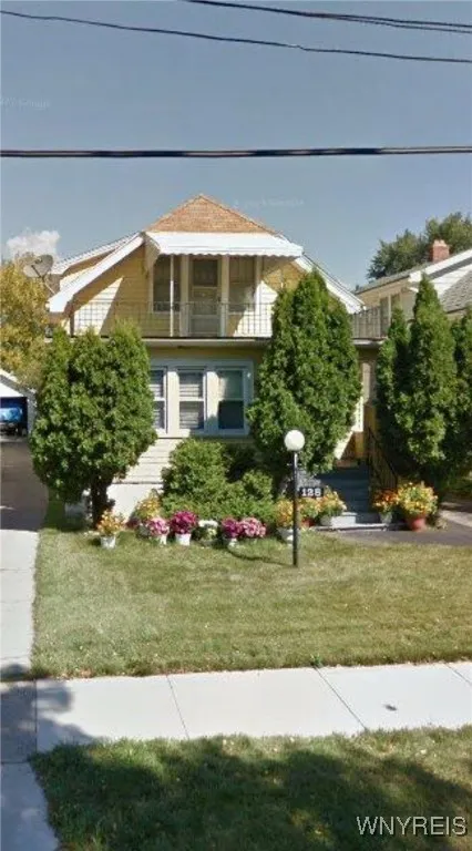 128 Arden Avenue, Buffalo, New York 14215, Buffalo, New York 14215, 5 Bedrooms Bedrooms, ,2 BathroomsBathrooms,Residential,For Sale,128 Arden Avenue, Buffalo, New York 14215,B1622398