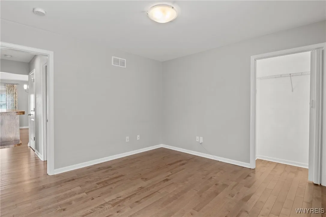 29 Raine Drive, Amherst, New York 14221, Amherst, New York 14221, 2 Bedrooms Bedrooms, 5 Rooms Rooms,2 BathroomsBathrooms,Residential,For Sale,29 Raine Drive, Amherst, New York 14221,B1622329