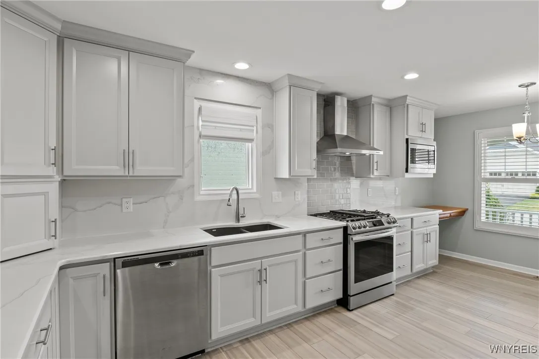 29 Raine Drive, Amherst, New York 14221, Amherst, New York 14221, 2 Bedrooms Bedrooms, 5 Rooms Rooms,2 BathroomsBathrooms,Residential,For Sale,29 Raine Drive, Amherst, New York 14221,B1622329