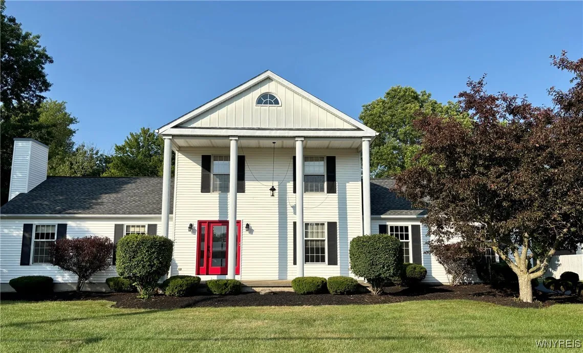 1594 Lakeview Road, Hamburg, New York 14085, Hamburg, New York 14085, 3 Bedrooms Bedrooms, 8 Rooms Rooms,2 BathroomsBathrooms,Residential,For Sale,1594 Lakeview Road, Hamburg, New York 14085,B1619878