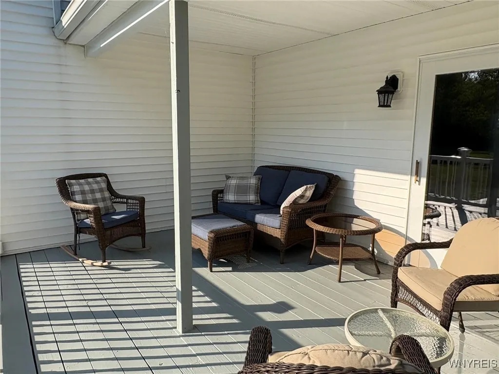 1594 Lakeview Road, Hamburg, New York 14085, Hamburg, New York 14085, 3 Bedrooms Bedrooms, 8 Rooms Rooms,2 BathroomsBathrooms,Residential,For Sale,1594 Lakeview Road, Hamburg, New York 14085,B1619878