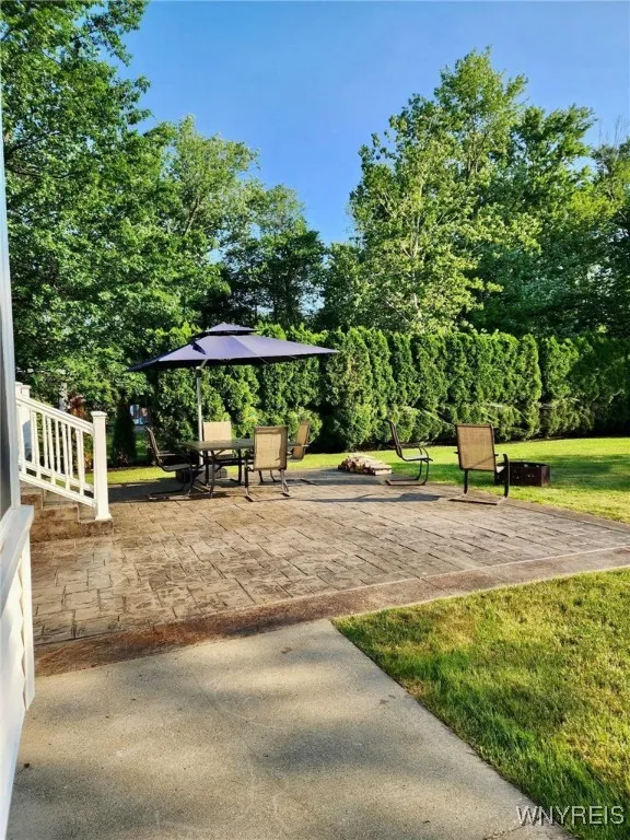 1594 Lakeview Road, Hamburg, New York 14085, Hamburg, New York 14085, 3 Bedrooms Bedrooms, 8 Rooms Rooms,2 BathroomsBathrooms,Residential,For Sale,1594 Lakeview Road, Hamburg, New York 14085,B1619878