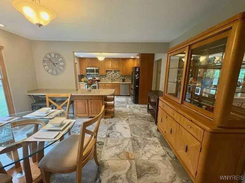 1594 Lakeview Road, Hamburg, New York 14085, Hamburg, New York 14085, 3 Bedrooms Bedrooms, 8 Rooms Rooms,2 BathroomsBathrooms,Residential,For Sale,1594 Lakeview Road, Hamburg, New York 14085,B1619878
