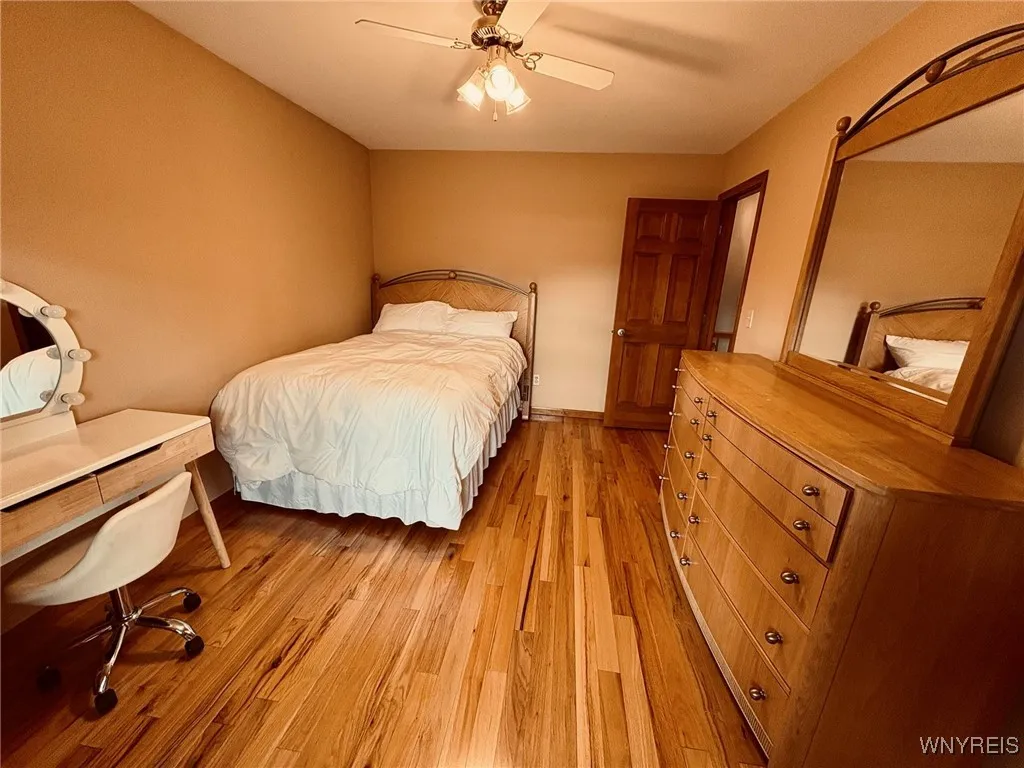 1594 Lakeview Road, Hamburg, New York 14085, Hamburg, New York 14085, 3 Bedrooms Bedrooms, 8 Rooms Rooms,2 BathroomsBathrooms,Residential,For Sale,1594 Lakeview Road, Hamburg, New York 14085,B1619878
