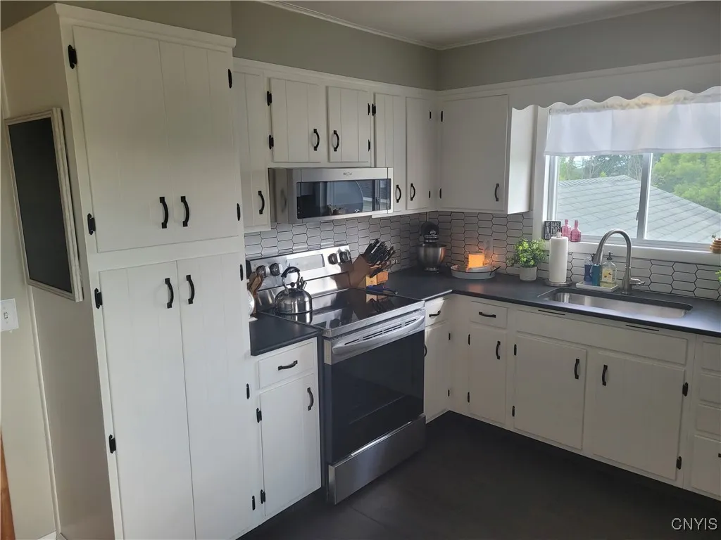 6291 State Route 167, Manheim, New York 13329, Manheim, New York 13329, 3 Bedrooms Bedrooms, 9 Rooms Rooms,1 BathroomBathrooms,Residential,For Sale,6291 State Route 167, Manheim, New York 13329,S1622446