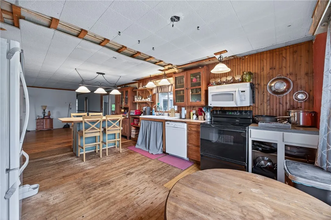 5115 Decamp Road, Tyrone, New York 14837, Tyrone, New York 14837, 3 Bedrooms Bedrooms, 6 Rooms Rooms,2 BathroomsBathrooms,Residential,For Sale,5115 Decamp Road, Tyrone, New York 14837,R1620905