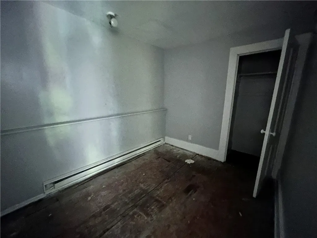 182 Parsells Avenue, Rochester, New York 14609, Rochester, New York 14609, 6 Bedrooms Bedrooms, ,4 BathroomsBathrooms,Residential,For Sale,182 Parsells Avenue, Rochester, New York 14609,R1622451