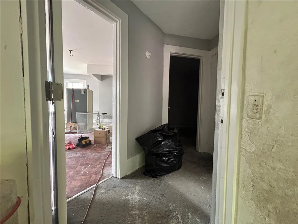 182 Parsells Avenue, Rochester, New York 14609, Rochester, New York 14609, 6 Bedrooms Bedrooms, ,4 BathroomsBathrooms,Residential,For Sale,182 Parsells Avenue, Rochester, New York 14609,R1622451