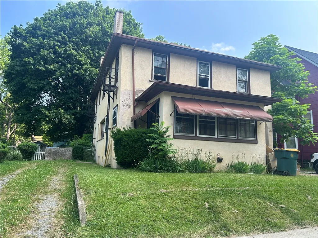 182 Parsells Avenue, Rochester, New York 14609, Rochester, New York 14609, 6 Bedrooms Bedrooms, ,4 BathroomsBathrooms,Residential,For Sale,182 Parsells Avenue, Rochester, New York 14609,R1622451