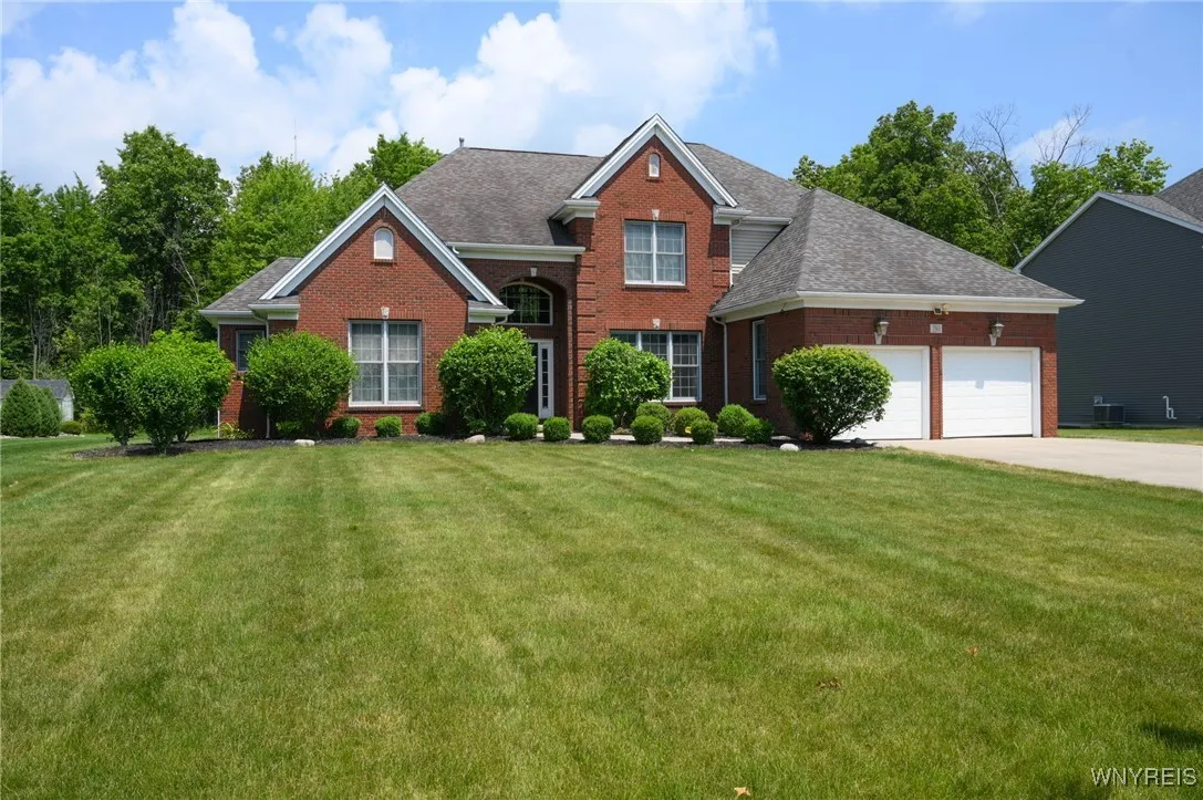 280 Forest Creek Lane, Grand Island, New York 1407, Grand Island, New York 14072, 4 Bedrooms Bedrooms, 10 Rooms Rooms,2 BathroomsBathrooms,Residential,For Sale,280 Forest Creek Lane, Grand Island, New York 1407,B1618815