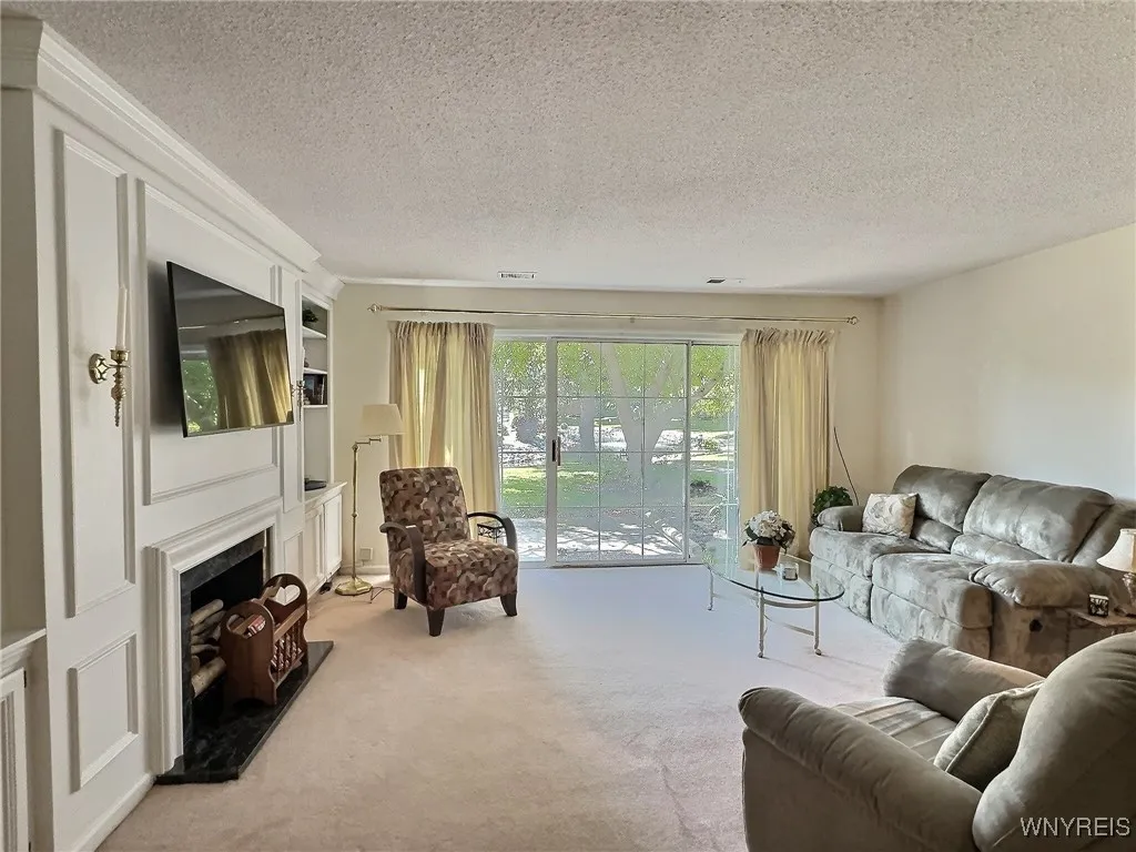 27 Hickory Hill Rd B, Amherst, New York 14221, Amherst, New York 14221, 2 Bedrooms Bedrooms, 5 Rooms Rooms,2 BathroomsBathrooms,Residential,For Sale,27 Hickory Hill Rd B, Amherst, New York 14221,B1622456