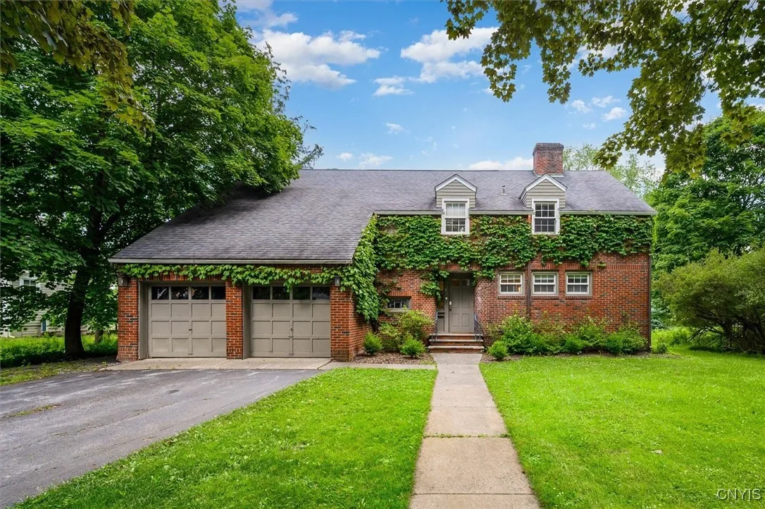 53 Payne Street, Hamilton, New York 13346, Hamilton, New York 13346, 6 Bedrooms Bedrooms, 10 Rooms Rooms,3 BathroomsBathrooms,Residential,For Sale,53 Payne Street, Hamilton, New York 13346,S1621890
