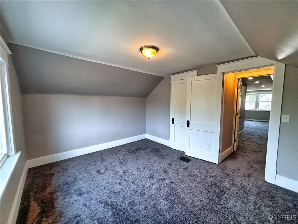 35 Cushing Place, Buffalo, New York 14220, Buffalo, New York 14220, 4 Bedrooms Bedrooms, 10 Rooms Rooms,1 BathroomBathrooms,Residential,For Sale,35 Cushing Place, Buffalo, New York 14220,B1622455