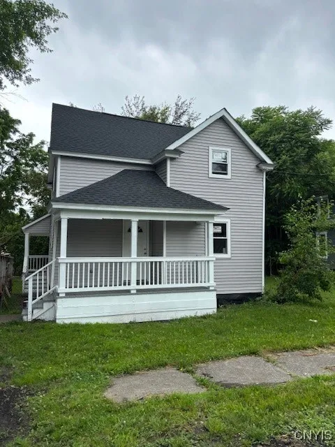 196 Berger Avenue, Syracuse, New York 13205, Syracuse, New York 13205, 5 Bedrooms Bedrooms, 9 Rooms Rooms,2 BathroomsBathrooms,Residential,For Sale,196 Berger Avenue, Syracuse, New York 13205,S1621940