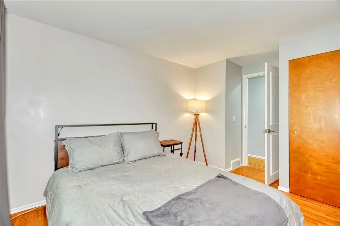 16 Harper Dr, Pittsford, New York 14534, Pittsford, New York 14534, 5 Bedrooms Bedrooms, 9 Rooms Rooms,2 BathroomsBathrooms,Residential,For Sale,16 Harper Dr, Pittsford, New York 14534,R1622290