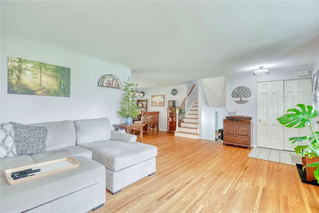 16 Harper Dr, Pittsford, New York 14534, Pittsford, New York 14534, 5 Bedrooms Bedrooms, 9 Rooms Rooms,2 BathroomsBathrooms,Residential,For Sale,16 Harper Dr, Pittsford, New York 14534,R1622290