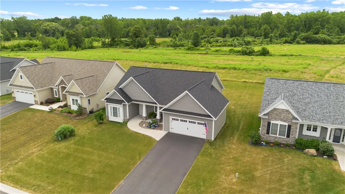 1502 Grand Meadows, Webster, New York 14580, Webster, New York 14580, 2 Bedrooms Bedrooms, 8 Rooms Rooms,2 BathroomsBathrooms,Residential,For Sale,1502 Grand Meadows, Webster, New York 14580,R1615903