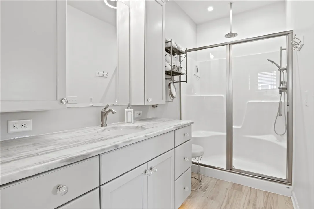 1502 Grand Meadows, Webster, New York 14580, Webster, New York 14580, 2 Bedrooms Bedrooms, 8 Rooms Rooms,2 BathroomsBathrooms,Residential,For Sale,1502 Grand Meadows, Webster, New York 14580,R1615903