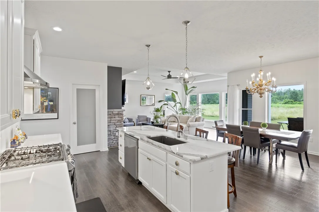 1502 Grand Meadows, Webster, New York 14580, Webster, New York 14580, 2 Bedrooms Bedrooms, 8 Rooms Rooms,2 BathroomsBathrooms,Residential,For Sale,1502 Grand Meadows, Webster, New York 14580,R1615903