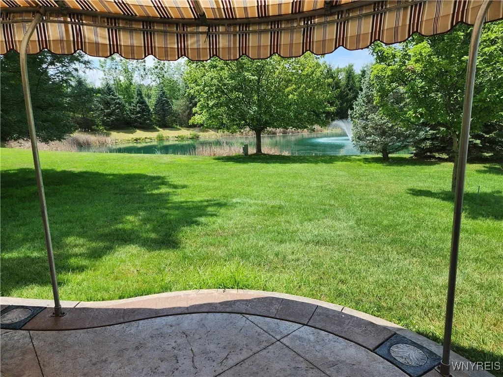 44 French Oaks Lane, Amherst, New York 14051, Amherst, New York 14051, 3 Bedrooms Bedrooms, 6 Rooms Rooms,3 BathroomsBathrooms,Residential,For Sale,44 French Oaks Lane, Amherst, New York 14051,B1622391