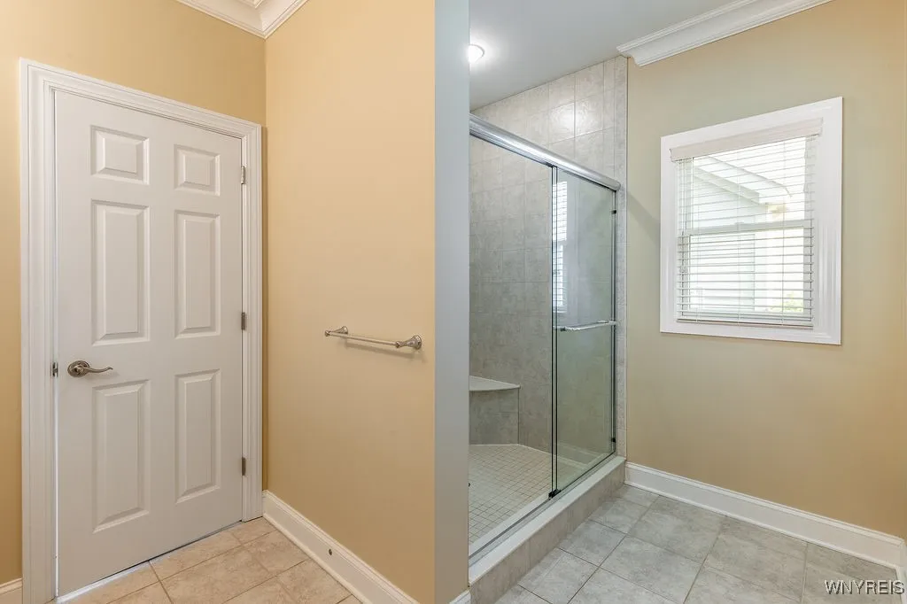 171 Harbridge Mnr, Amherst, New York 14221, Amherst, New York 14221, 2 Bedrooms Bedrooms, 7 Rooms Rooms,2 BathroomsBathrooms,Residential,For Sale,171 Harbridge Mnr, Amherst, New York 14221,B1619755