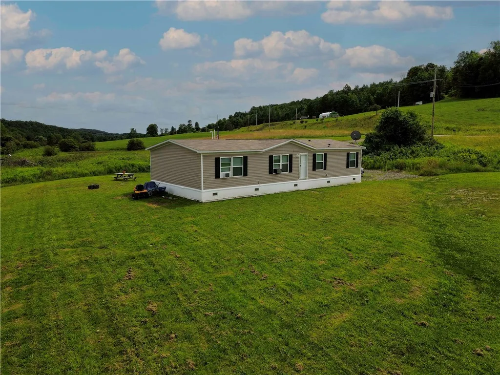 2013 County Road 24 Road, Columbus, New York 13411, Columbus, New York 13411, 3 Bedrooms Bedrooms, 8 Rooms Rooms,2 BathroomsBathrooms,Residential,For Sale,2013 County Road 24 Road, Columbus, New York 13411,R1622200