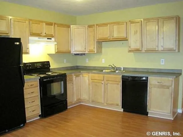 Apartment B - Kitchen 
(stock photo)
