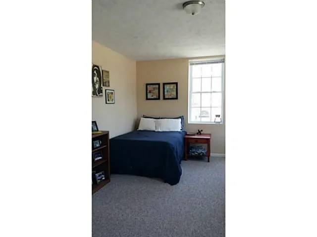 Apartment B - 2nd Bedroom (stock photo)